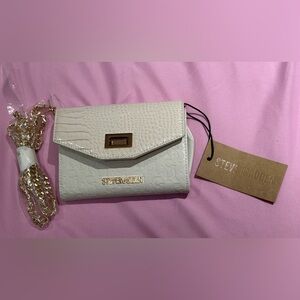 ✨NWT✨ Steve Madden Women's Bivan-6 Wallet On A String